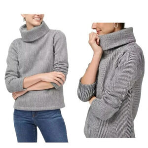 J CREW | Huge Herringbone Long-sleeve Funnel Neck Fleece Pullover Size XS